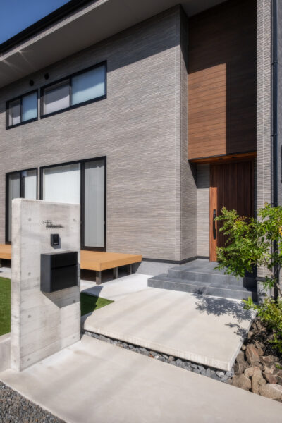 木と光が心地よい、広がりのある住まい｜松山市｜注文住宅2