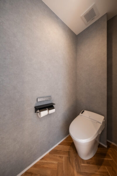 木と光が心地よい、広がりのある住まい｜松山市｜注文住宅9